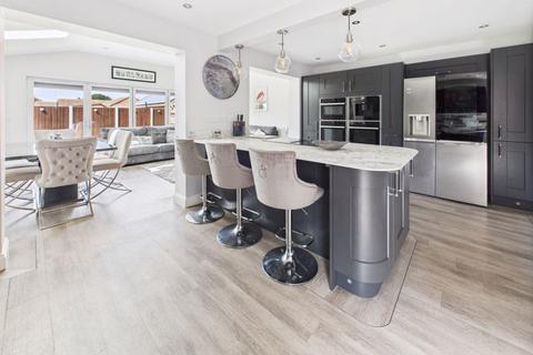 4 bedroom detached house for sale, 35 St Leonards Avenue, Woodhall Spa