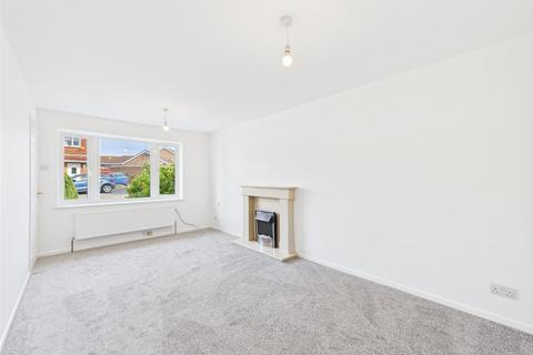 2 bedroom semi-detached bungalow for sale, Headlands Close, Bridlington