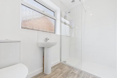 2 bedroom semi-detached bungalow for sale, Headlands Close, Bridlington