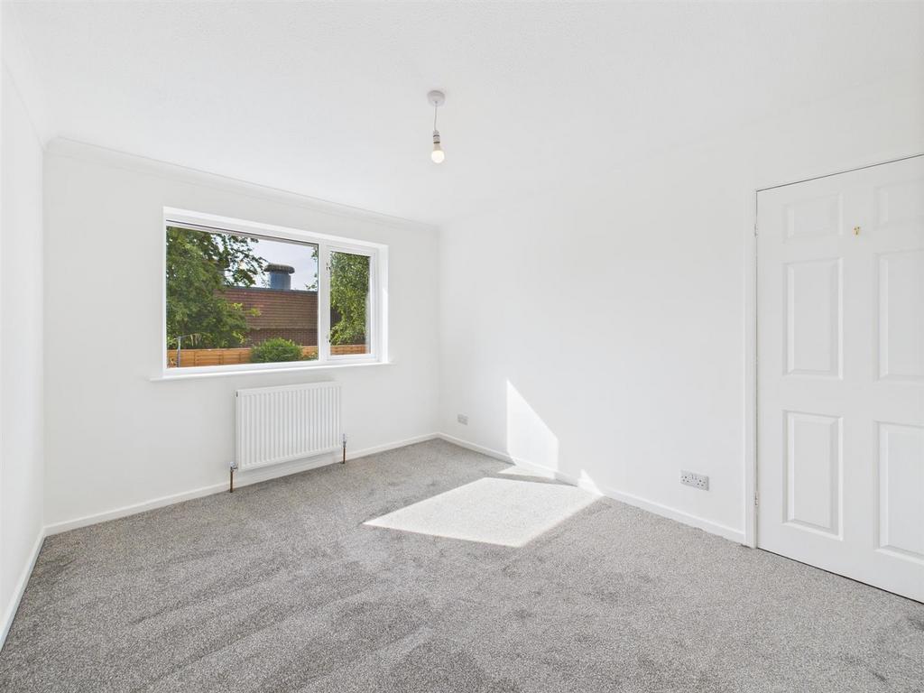 Bedroom: