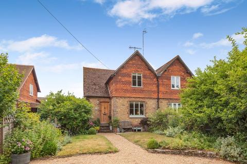 3 bedroom semi-detached house for sale, High View, Gomshall