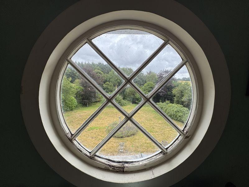 Port Hole Window