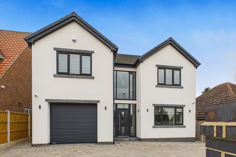 6 bedroom detached house for sale, Central Avenue, Newark NG22