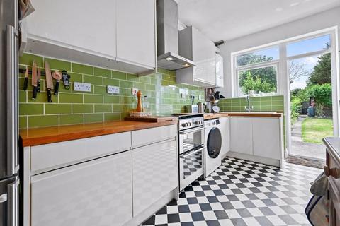 3 bedroom terraced house for sale, Sussex Road, Harrow
