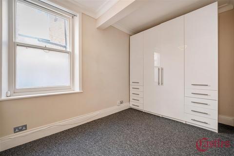 1 bedroom flat for sale, Coolhurst Road, N8