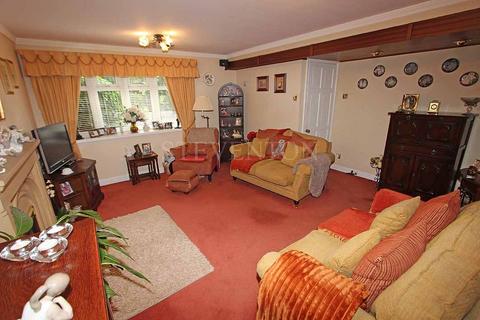undefined, Bantock Gardens, Finchfield, Wolverhampton, WV3
