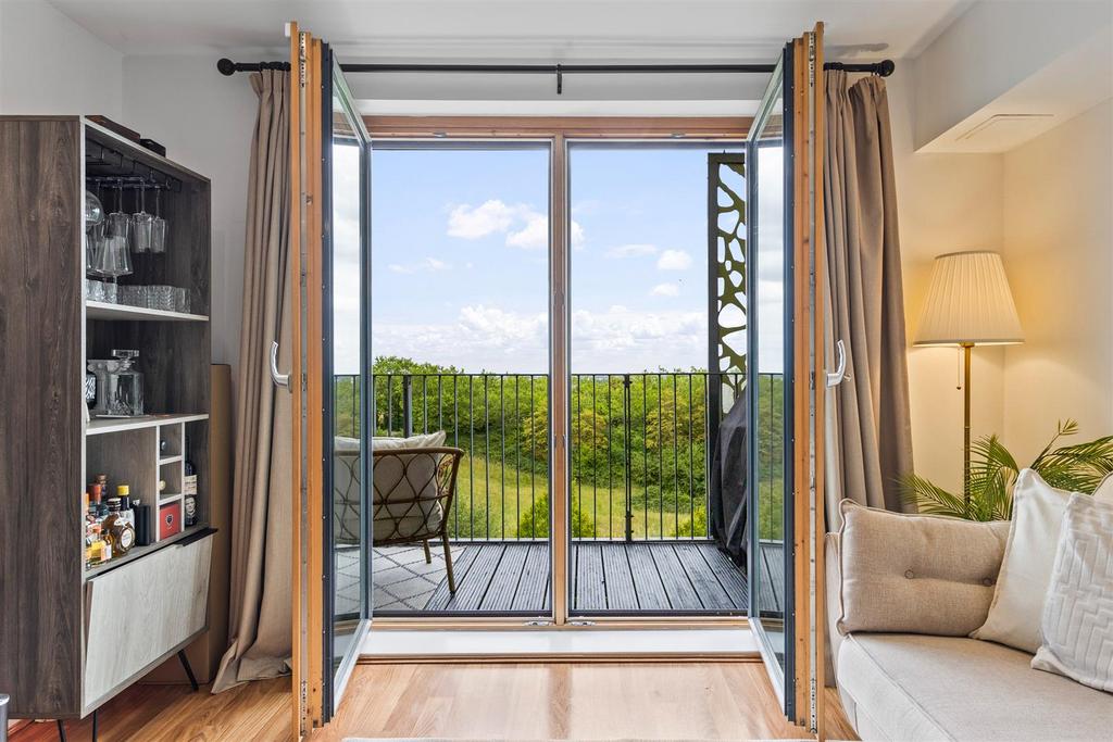 331 Dalgin Pl Web20.jpg