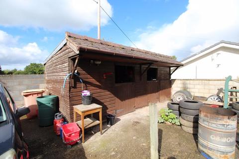 4 bedroom detached bungalow for sale, New Broughton, Wrexham