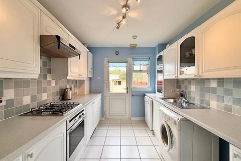 104 Bentinck Drive, Troon, KA10 6HZ