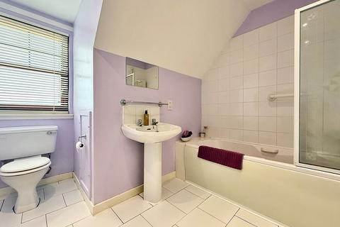 104 Bentinck Drive, Troon, KA10 6HZ