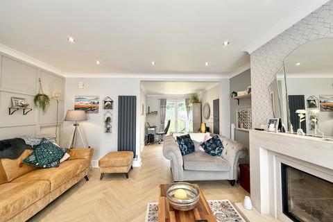 4 bedroom detached house for sale, Manston Close, Sunderland SR3