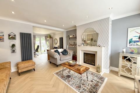 26 Manston Close, Sunderland, SR3 2RR