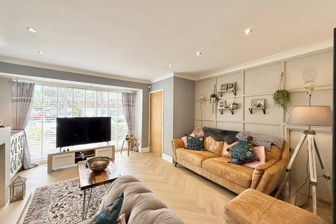 26 Manston Close, Sunderland, SR3 2RR