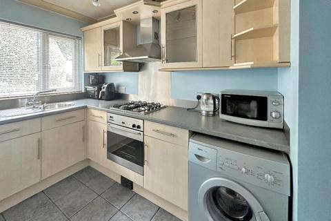 34 Whitmead Close, South Croydon, CR2 7AS