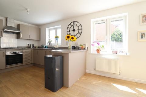5 bedroom detached house for sale, Hyton Drive, Deal, Kent, CT14 9FN