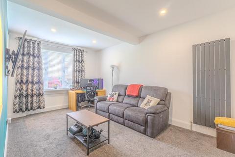 1 bedroom flat for sale, Springfield Square, Bishopbriggs, Glasgow, G64 1PX