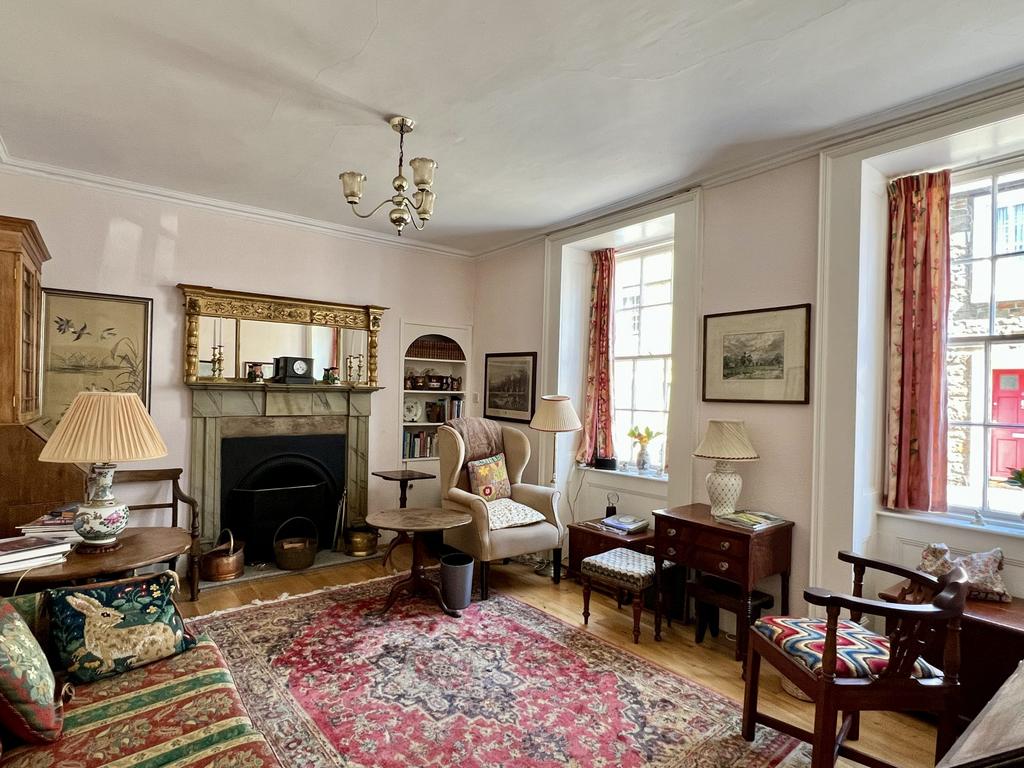 3 Union Street, Kirkcudbright - Williamson and Hen