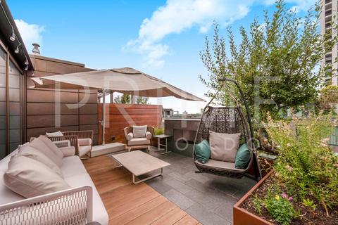 3 bedroom penthouse for sale, Countess House, Chelsea Creek SW6