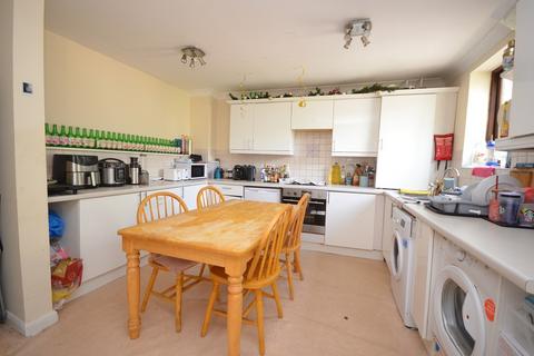 5 bedroom terraced house to rent, Plover Way, London SE16