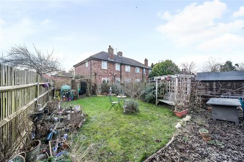 Kenton Lane, Harrow