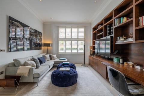 4 bedroom terraced house for sale, Alma Square, St Johns Wood, NW8