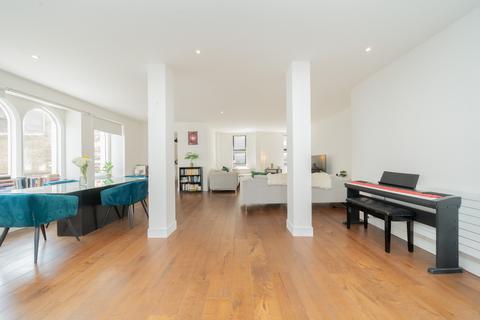 2 bedroom apartment for sale, West Kensington W14