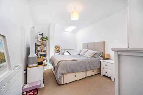 2 bedroom apartment for sale, West Kensington W14