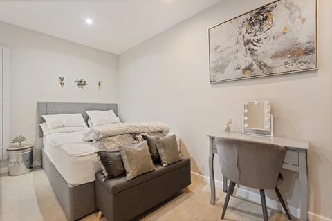 2 bedroom apartment for sale, West Kensington W14