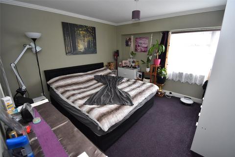 48 Bidwell Hill, Houghton Regis, Dunstable, LU5 5EP