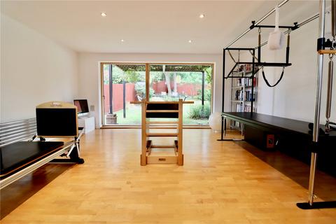 16 Bromham Mill, Giffard Park, Milton Keynes, MK14 5QP
