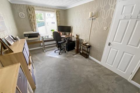 27 Acle Meadows, Newton Aycliffe, DL5 4XD