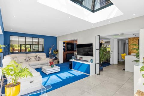 37 Boundary Way, Croydon, CR0 5AU