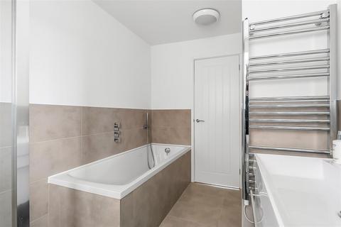 undefined, WINDFIELD, LEATHERHEAD, KT22