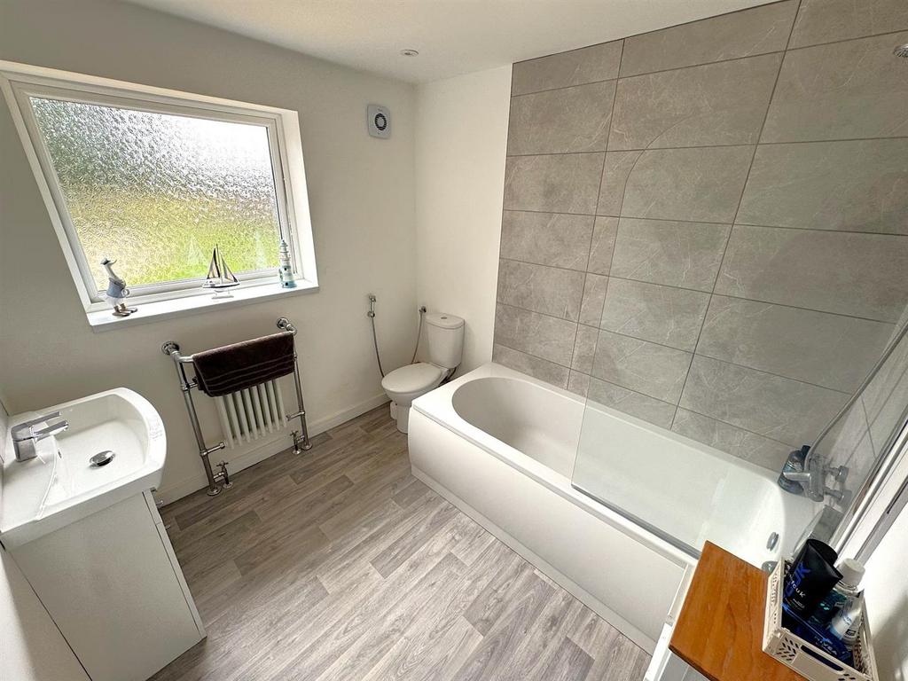 Thumbnail image4 (3).jpg