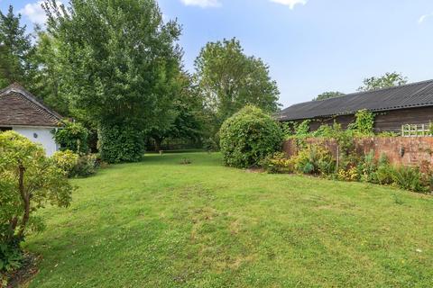 3 bedroom detached house for sale, Tenterden Road, Biddenden