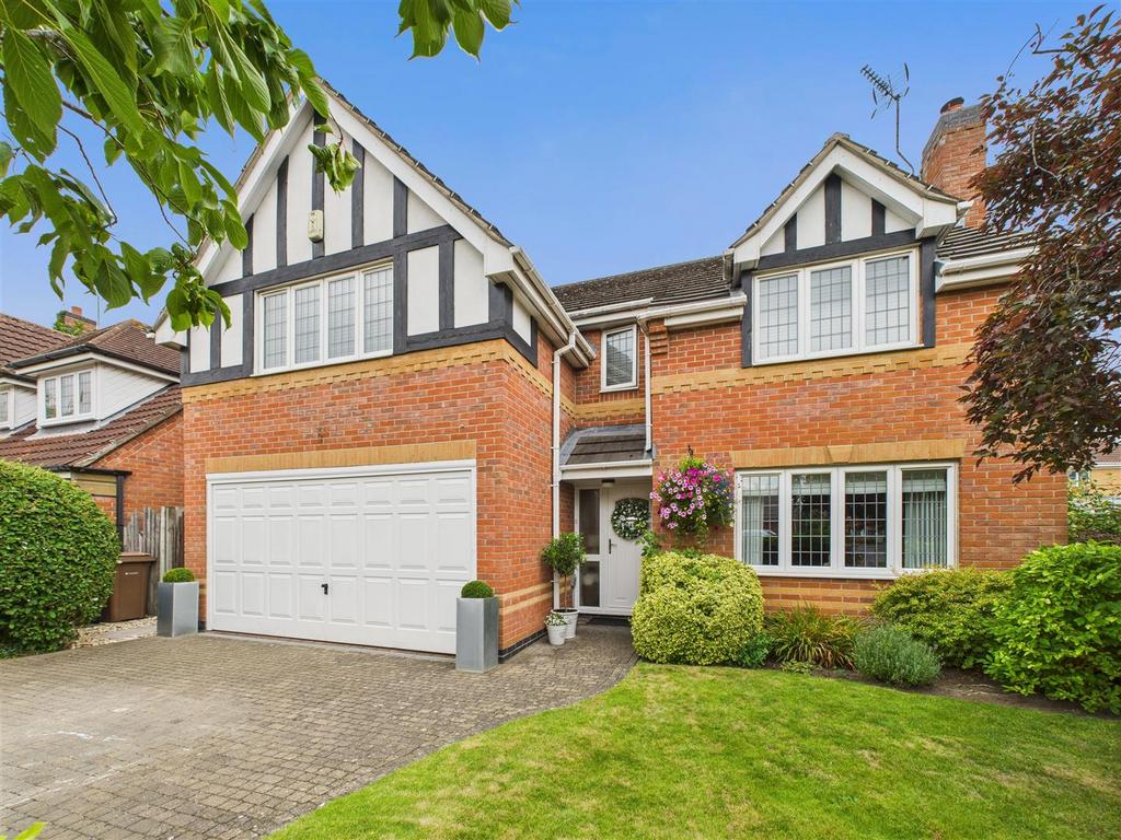 CAM05377 G0-PR0055-STILL033.jpg