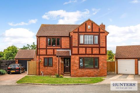 4 The Chestnuts, Hensall, Goole, DN14 0QB