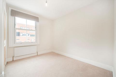 24 Grosvenor Road, Twickenham, TW1 4AE