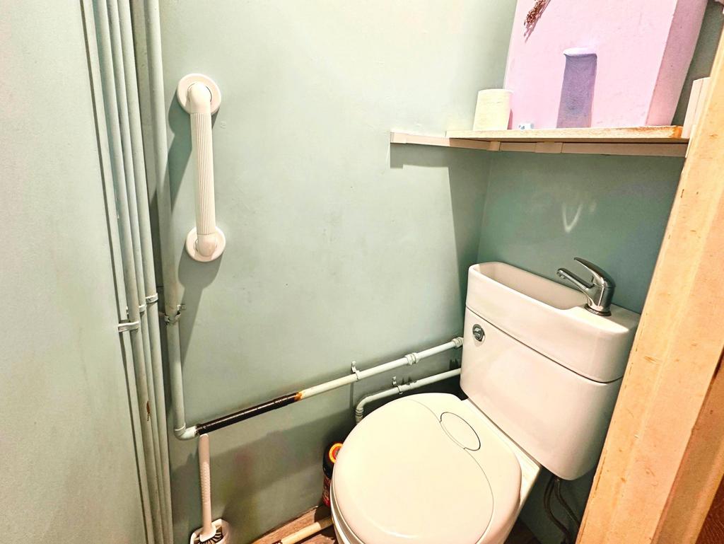 Ground Floor Wc