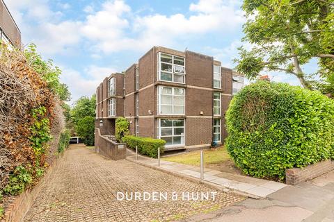 undefined, Palmerston Road, Buckhurst Hill, IG9