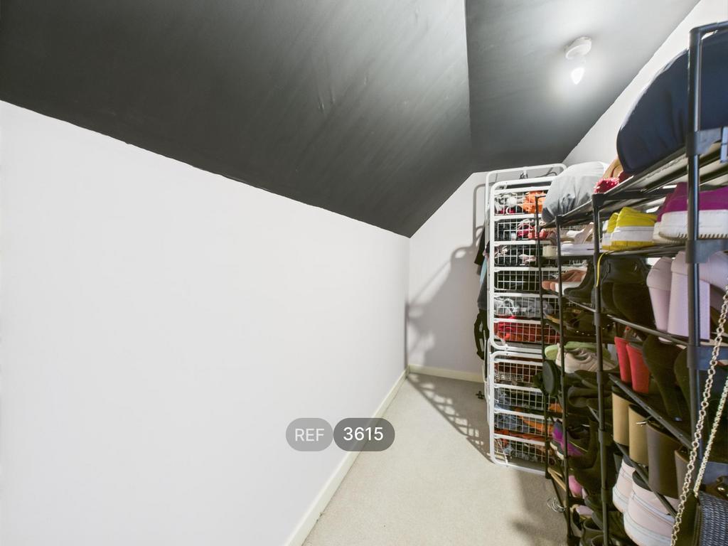 Walk in closet