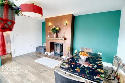 undefined, Hillside Avenue, Pontypool
