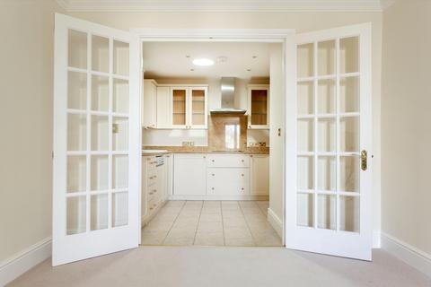 2 bedroom apartment for sale, Evesham Road, Stow on the Wold, Gloucestershire, United Kingdom, GL54