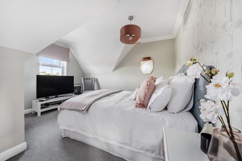 22 Blakeney Road, Beckenham, BR3 1HD
