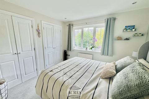 12 Shearers Place, Sutton Coldfield, B75 5UN