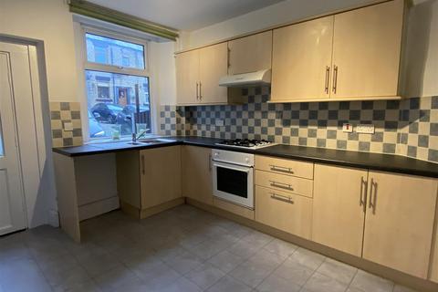 undefined, Stamford Street, Stalybridge SK15