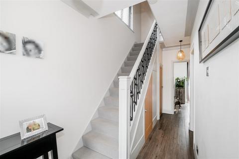 3 bedroom semi-detached house for sale, Balgonie Road, North Chingford