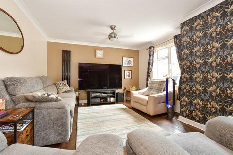 4 bedroom detached house for sale, Dall Square, Freshwater, Isle of Wight