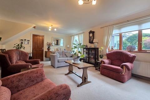 25 Marshalls Mead, Beaford, Winkleigh, EX19 8LH