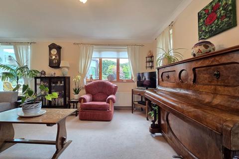 25 Marshalls Mead, Beaford, Winkleigh, EX19 8LH
